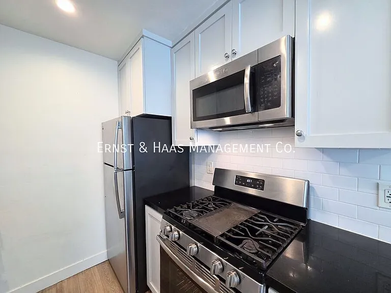 1545 Obispo Ave #5 — Photo 9