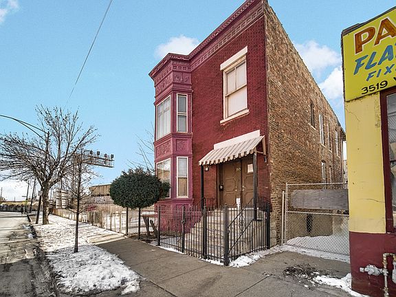 2nd image of 3515 W Cermak Rd