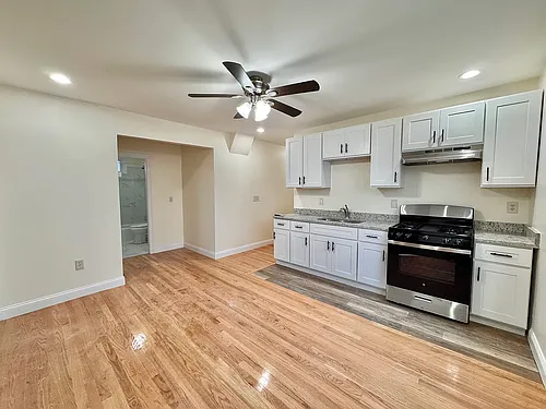 12 Boyd St #3A Photo 1