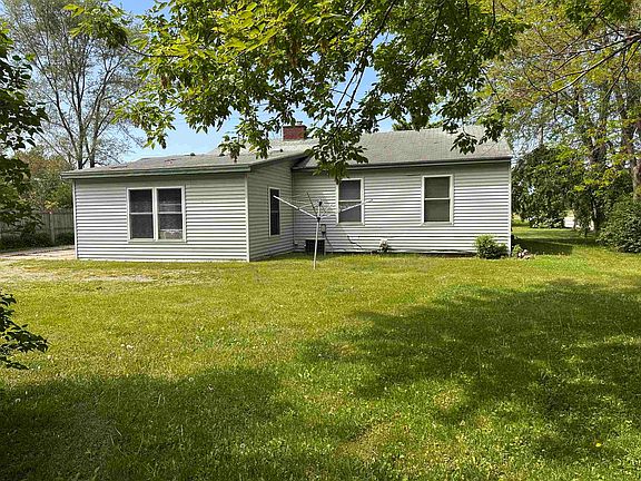 2nd image of 4928 Hess Rd