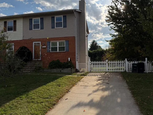 1115 Singer Dr, Westminster, MD 21157