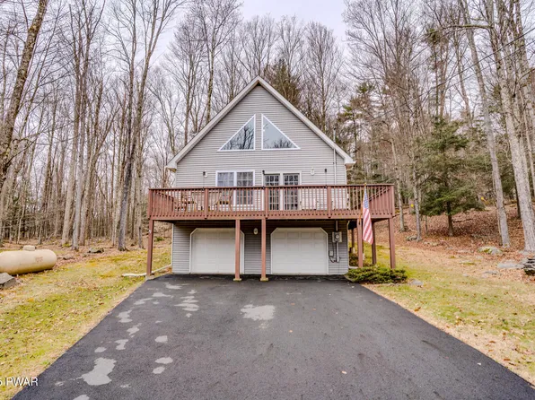 1084 Lakeland Dr, Lake Ariel, PA 18436