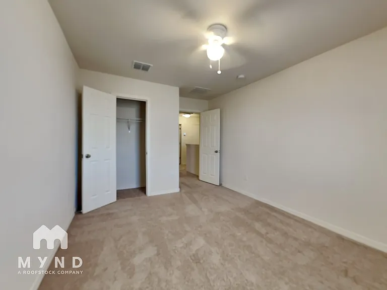 1669 E Prickly Pear Pl — Photo 16
