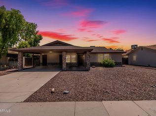 137 W Wagoner Rd, Phoenix, AZ 85023