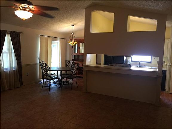 4th image of 356 Louis Edward Ct