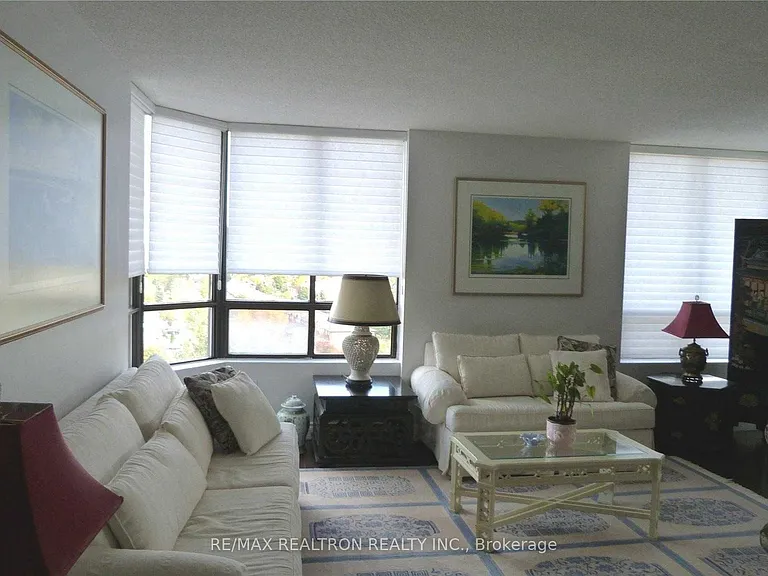 7601 Bathurst St #804 — Photo 7