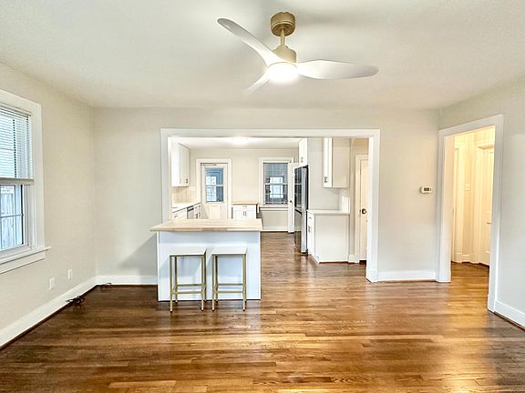 4th image of 302 N Snead St
