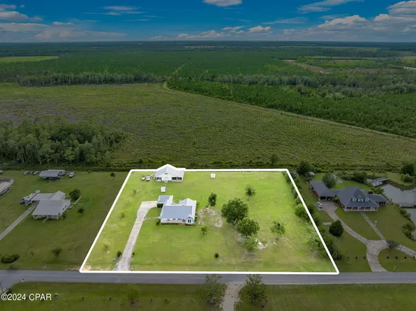 209 Betty Rae Dr, Wewahitchka, FL 32465
