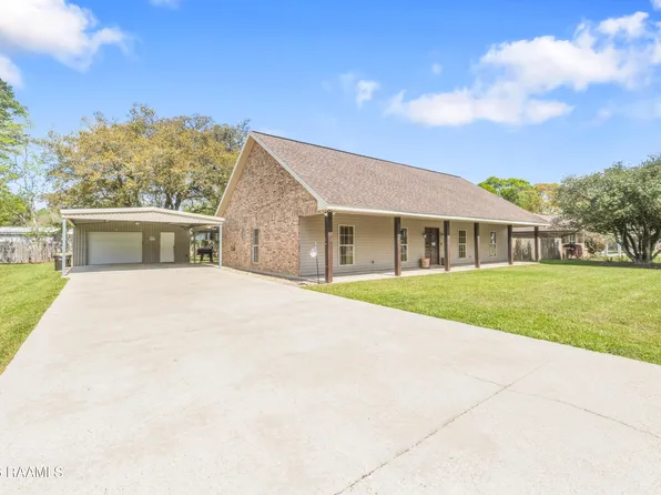 746 Sidney Dr, Breaux Bridge, LA 70517