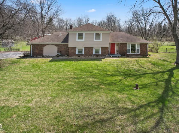 2367 E 400 N, Whiteland, IN 46184