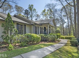 510 River Valley Rd, Sandy Springs, GA 30328
