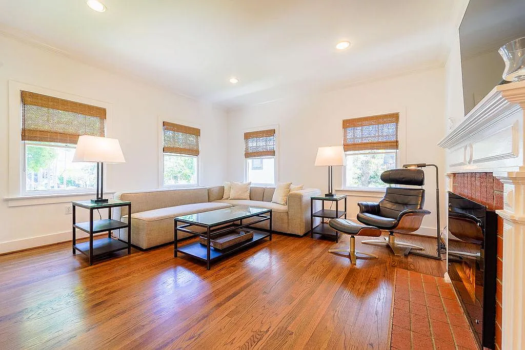 2 bed, 1500 sqft, $9,500 — Photo 3