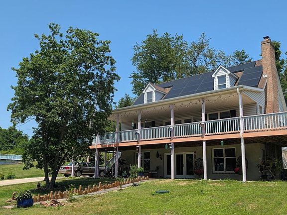 3rd image of 210 Elk View Rd