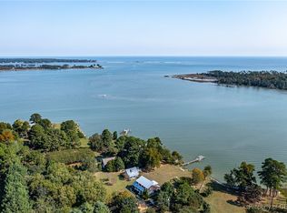 95 Billups Creek Ln, Moon, VA 23119