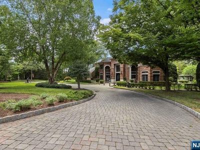 550 Summit St, Englewood Cliffs, NJ, 07632