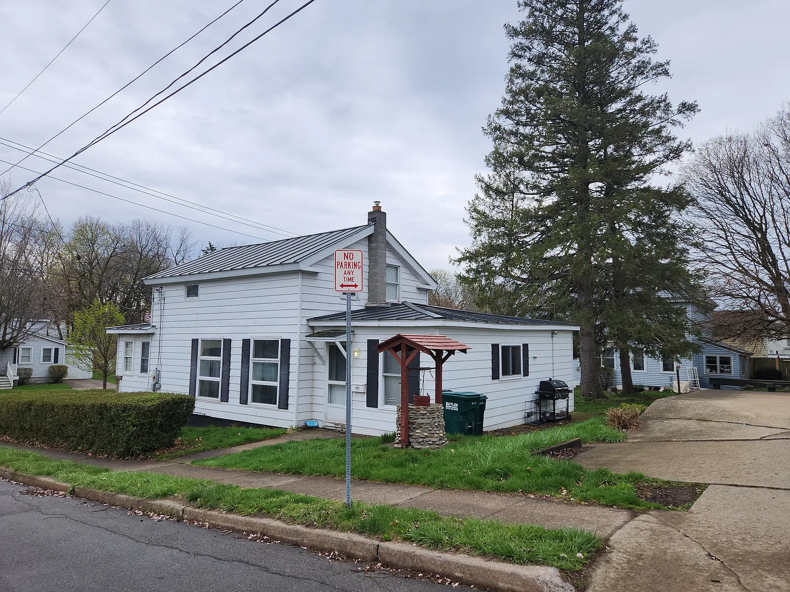 W Mohawk St, Oswego — Photo 1