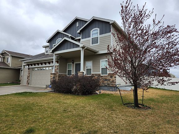 2nd image of 601 Wind River Ct