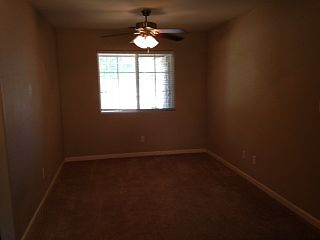3rd image of 4419 E Murray Ave
