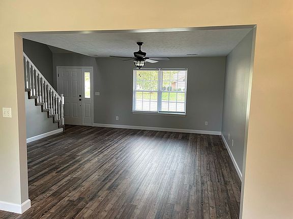 4th image of 1677 Sugar Pine Dr