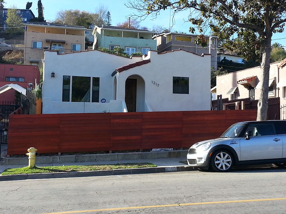 1st image of 1217 N Hazard Ave