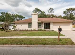 3563 Fairway Forest Dr, Palm Harbor, FL 34685