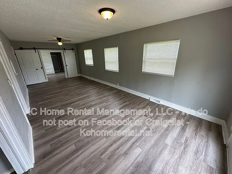 7113 N Highland Ave — Photo 7