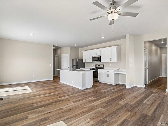 2nd image of 48140 Shetland Drive