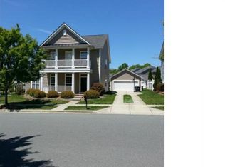12107 Monteith Grove Dr, Huntersville, NC 28078