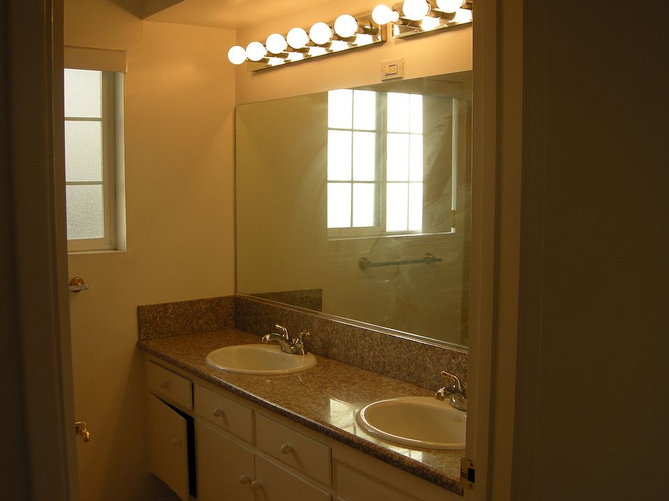 1st image of 1405 Avion Dr
