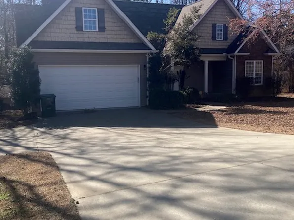 400 Pearle Dr, Easley, SC 29642