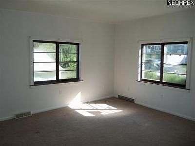 5th image of 1829 Smithfield St