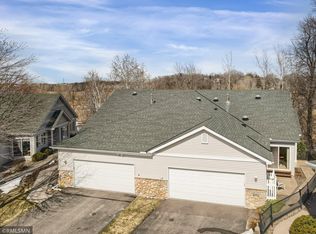 6204 Upland Ln N, Maple Grove, MN 55311