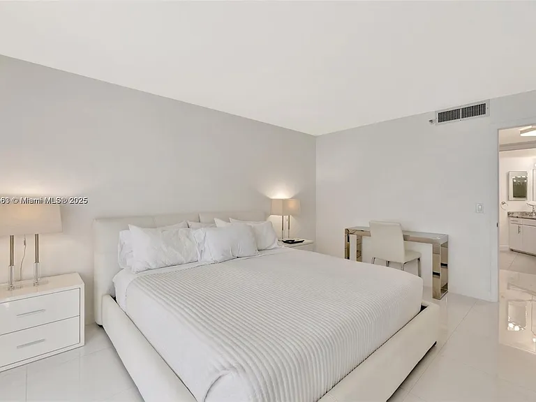 9650 S Ocean Dr #2003 — Photo 23