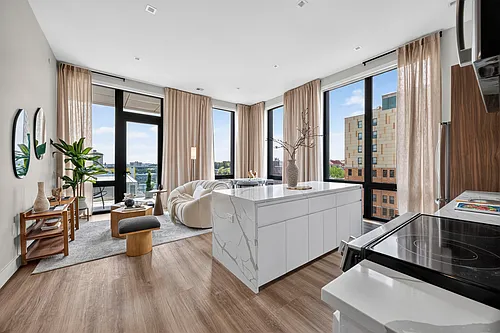 300 Washington St #6J Photo 1