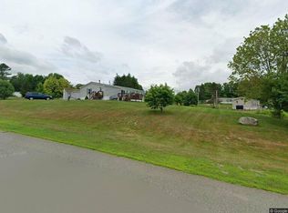 6 Dixon Dr, Benton, ME 04901