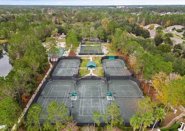 1687 Majestic View Ln — Photo 31