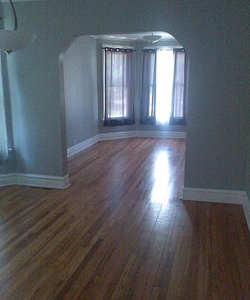 5th image of 1135 N Parkside Ave