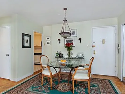 Sold by Corcoran | media 6