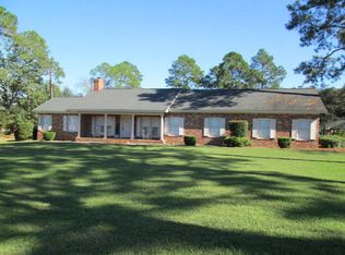 140 S Horne St, Norman Park, GA 31771
