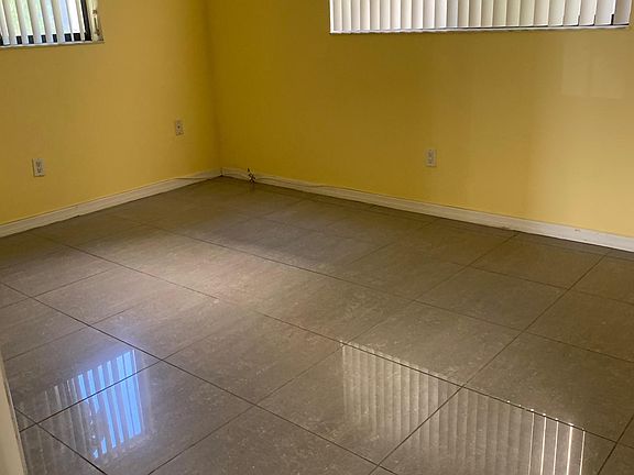5th image of 8635 NW 8th St APT 212