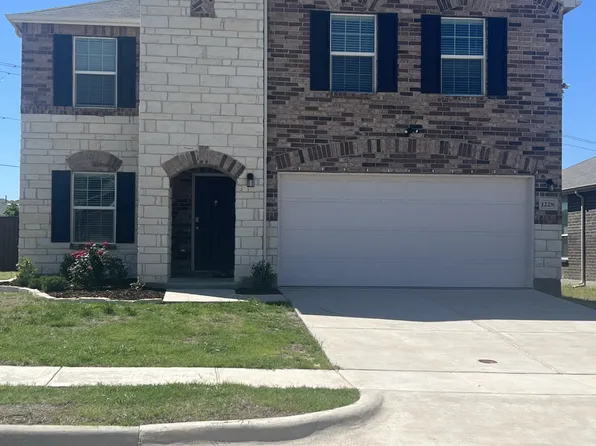 1228 Waggoner Dr, Aubrey, TX 76227