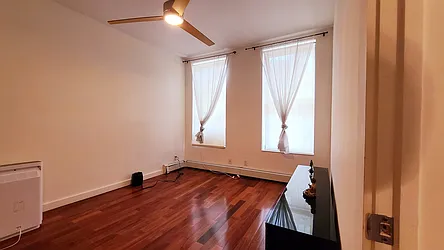 Rented by Matthew Gros-Werter, LREB 