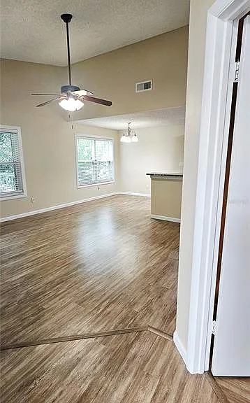 732 Secret Harbor Ln #200 — Photo 4