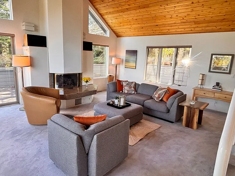 10580 Whitetail Ct — Photo 5