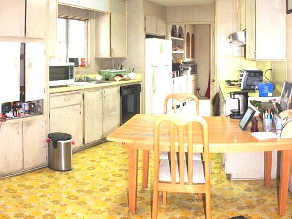 2nd image of 1520 E Capitol Expy Spc 153