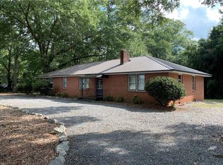 301 Hamilton St, Iva, SC 29655