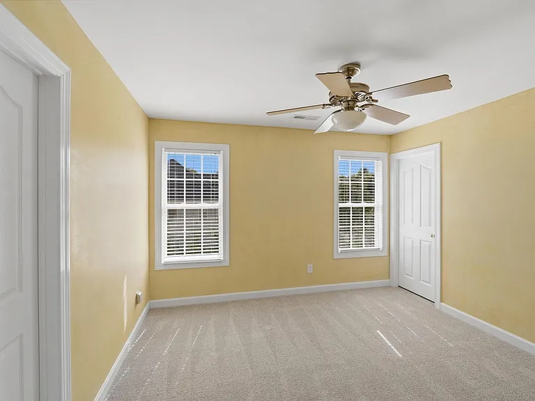 1915 Prima Cornice Ct — Photo 33