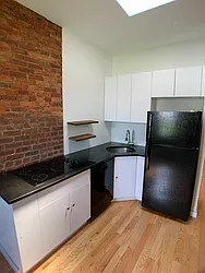 Rented by Cargon Realty