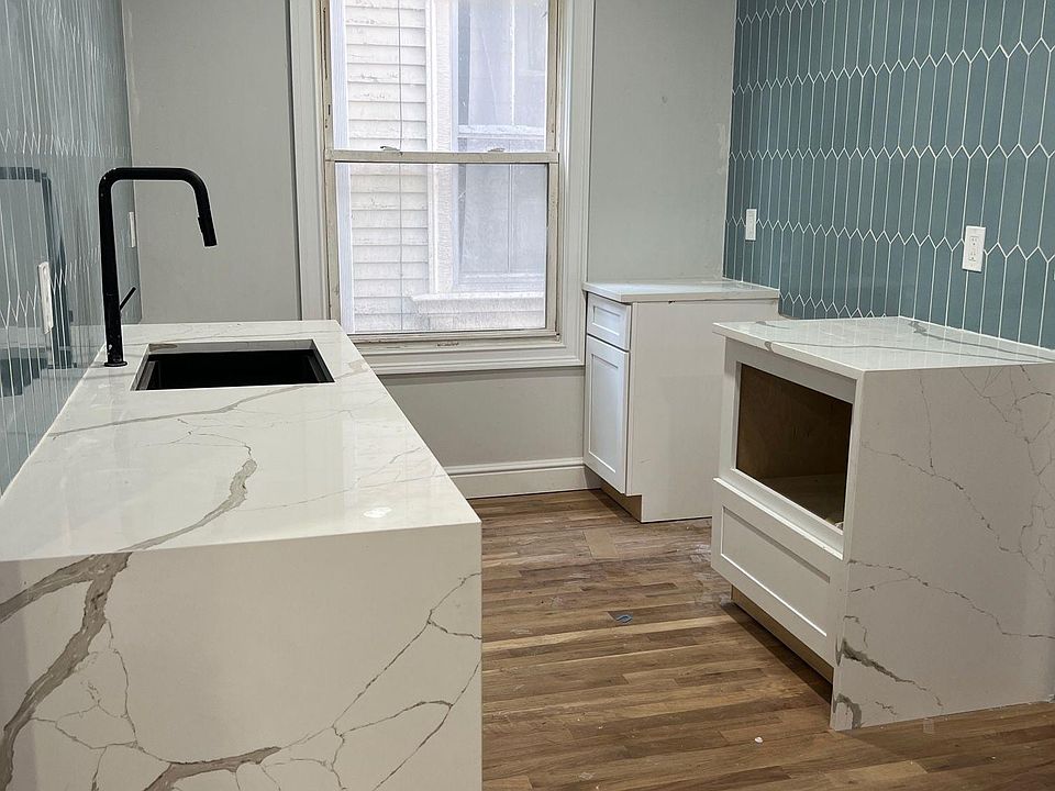 1st image of 82 Howard Ave #2L