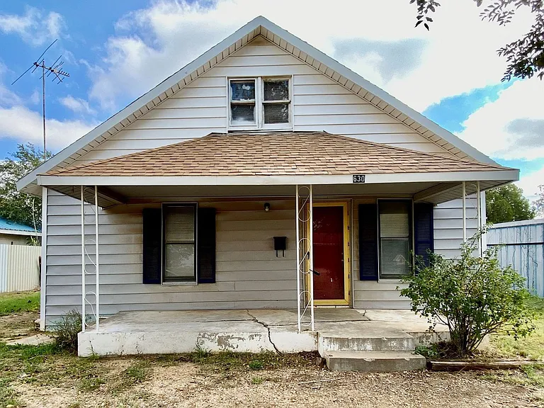 630 S 15th St — Photo 12